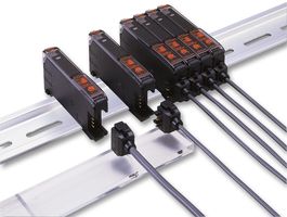 OMRON INDUSTRIAL AUTOMATION E3X-DA44V
